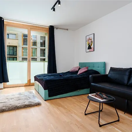 Timeless Elegance شقة براغ