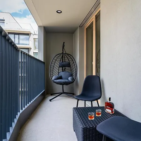 Timeless Elegance براغ