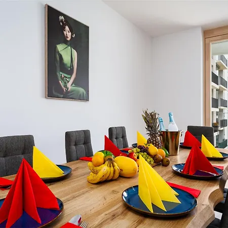 Timeless Elegance * براغ