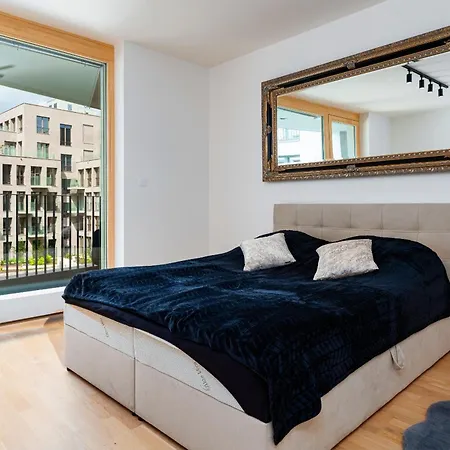Timeless Elegance Apartment Prag