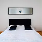 Timeless Elegance Apartmán